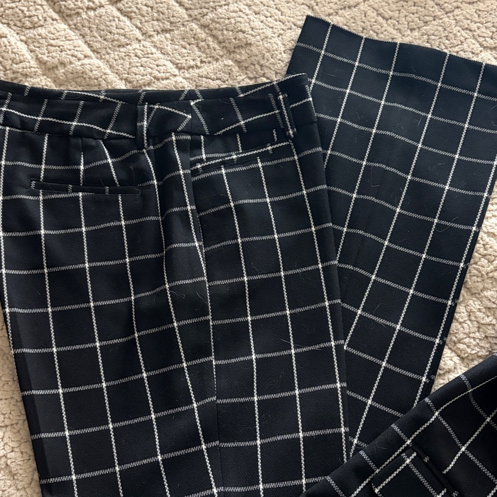 Black Checkered women’s blazer - Picture 5 of 7